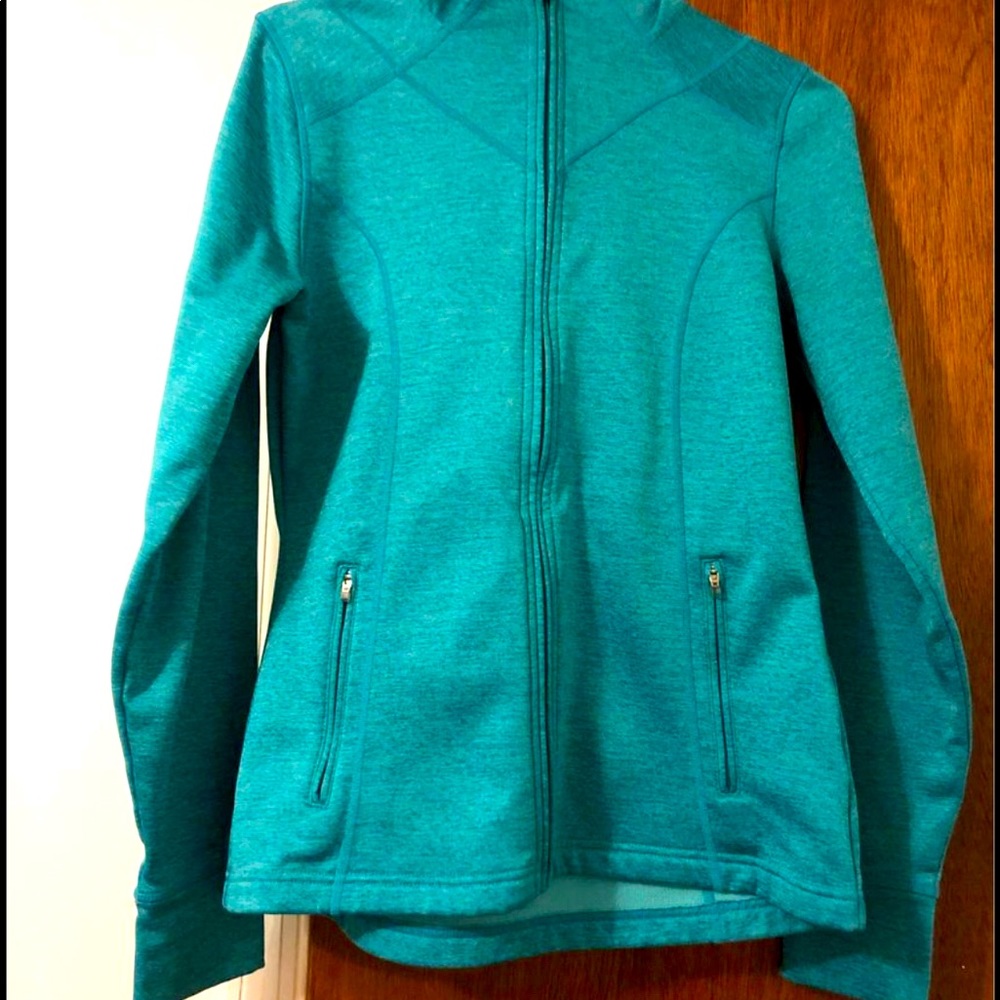 Like new MPG size S sweater